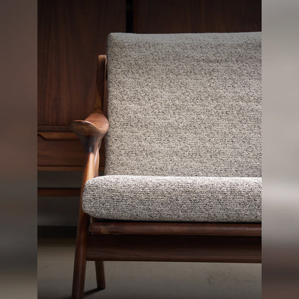 A00048 A00048 Lounge Chair — view 01