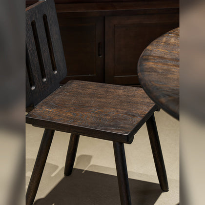 A00055 A00055 Lounge Chair — view 01