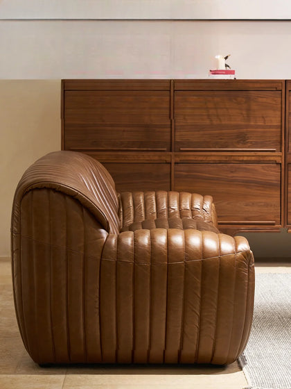 A00013 A00013 Sofa — view 02