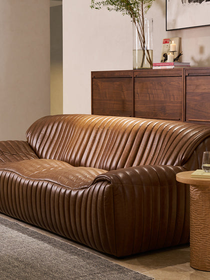 A00013 A00013 Sofa — view 05