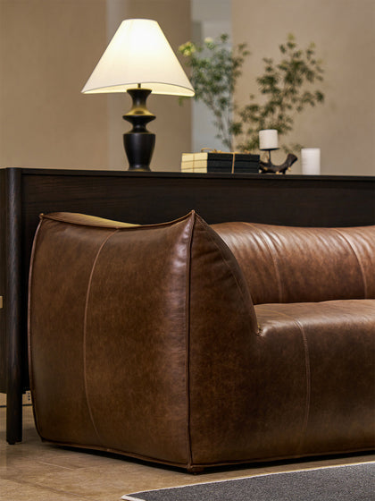 A00026 A00026 Sofa — view 07
