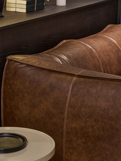 A00026 A00026 Sofa — view 10