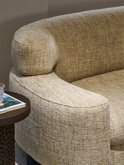 A00036 A00036 Sofa — view 07