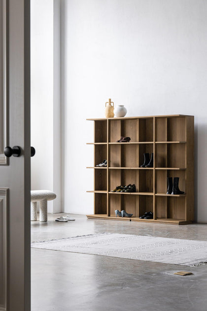 Linden Grove Cabinet — interior view 03