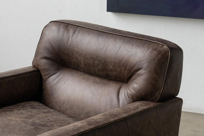 Aster Haven Decorative Object — interior view 05