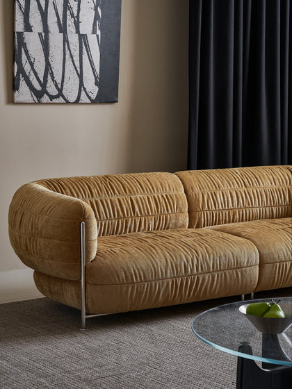 Willow Haven Sofa — interior view 05