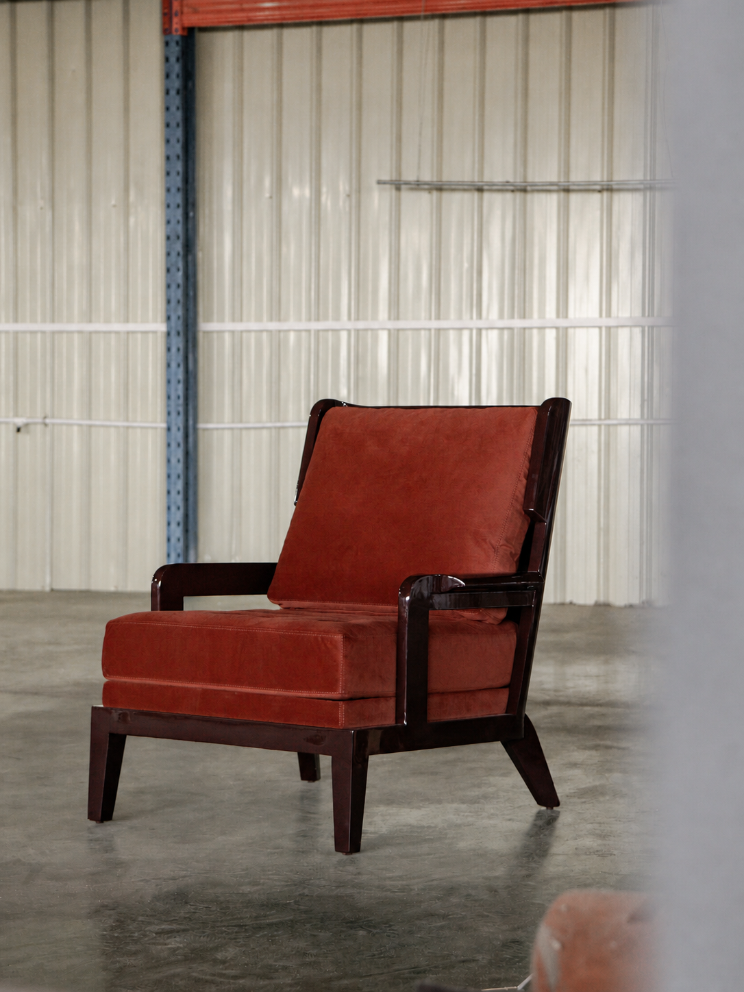 A00040 Lounge Chair in a finished interior.