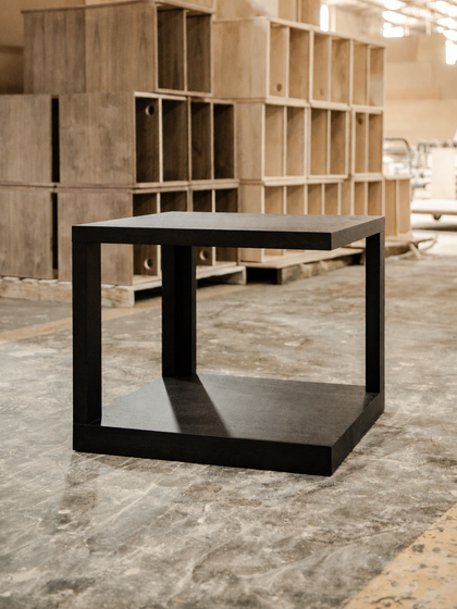 A00027 A00027 Side Table — view 02