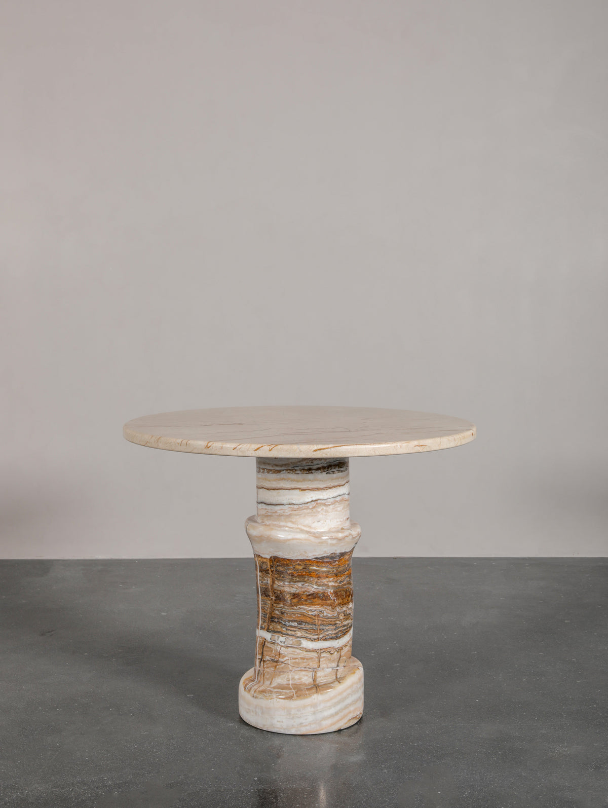 Glen House Decorative Object — interior view 03