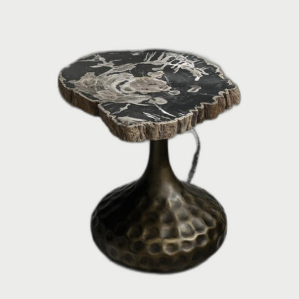 Pearl House Side Table — neutral background 01