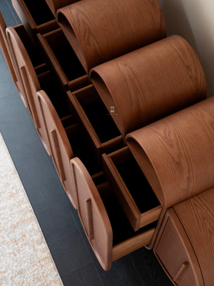 Iris Lane Cabinet — interior view 07