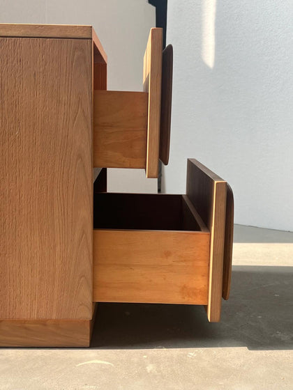Juniper Lane Cabinet — interior view 07