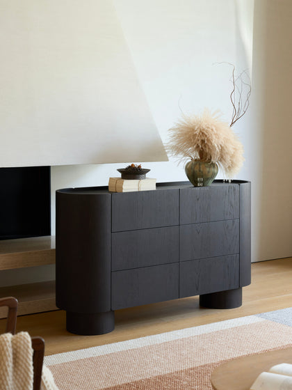 Flora Meadow Dresser — interior view 09