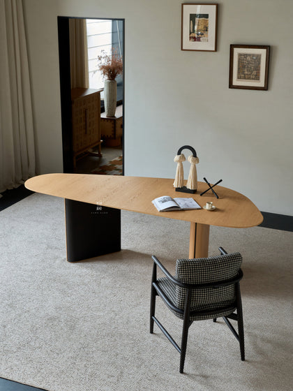 Halo Meadow Desk — interior view 12
