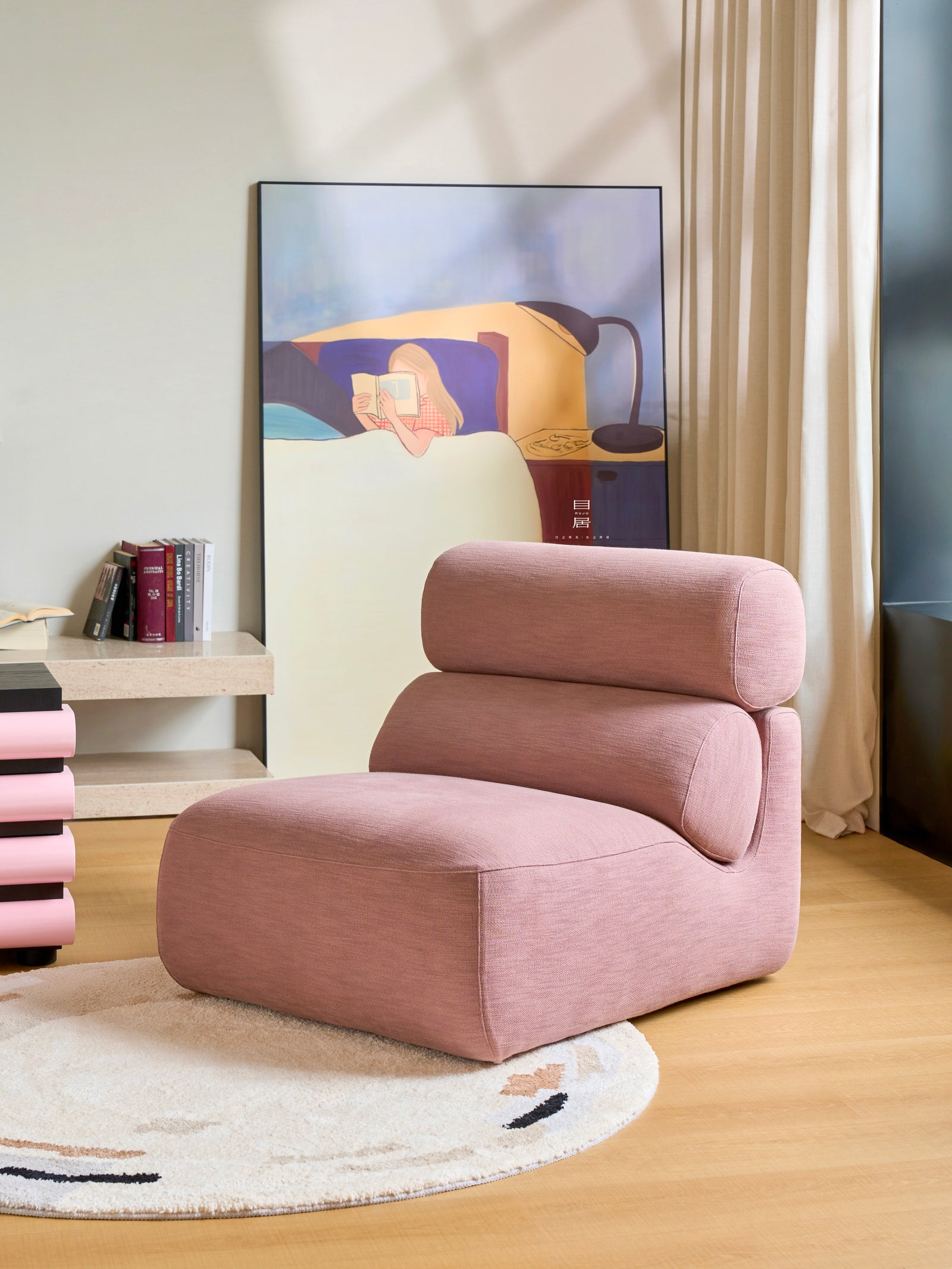 One silhouette. Your dimensions, comfort and finish.