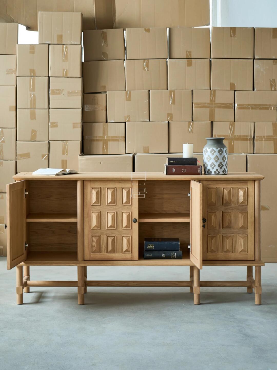 One silhouette. Your dimensions, comfort and finish.