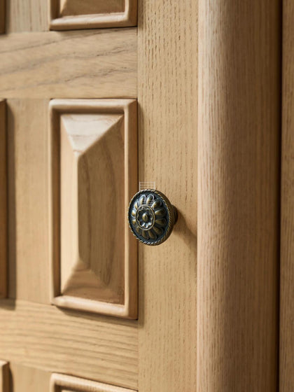 Glen Mist Sideboard — interior view 10