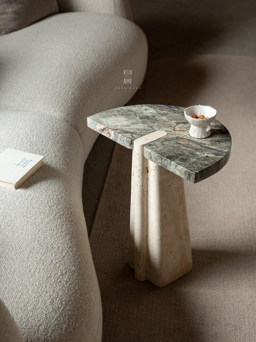 One silhouette. Your dimensions, comfort and finish.