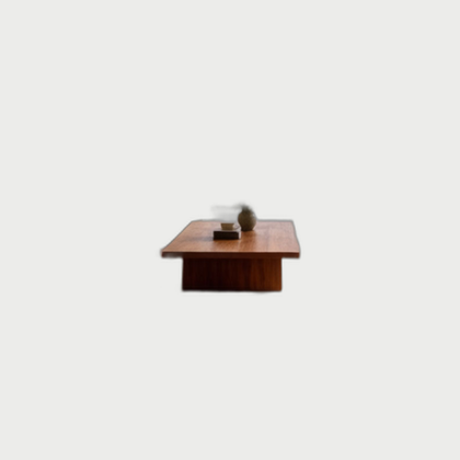 Alba Park Area Rug — neutral background 01