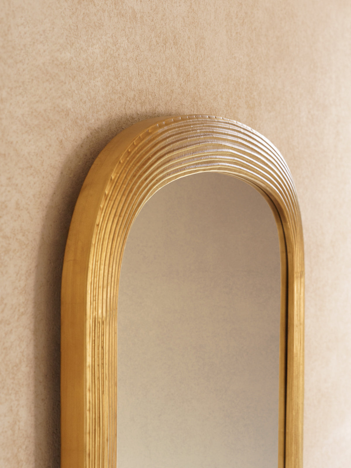 One silhouette. Your dimensions, comfort and finish.
