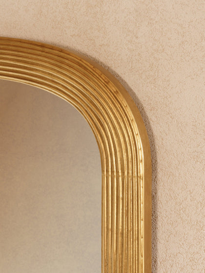 Olive Ridge Mirror — interior view 05