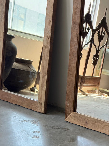 Reed Ridge Mirror — interior view 09