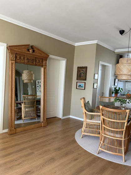 Rowan Ridge Mirror — interior view 05