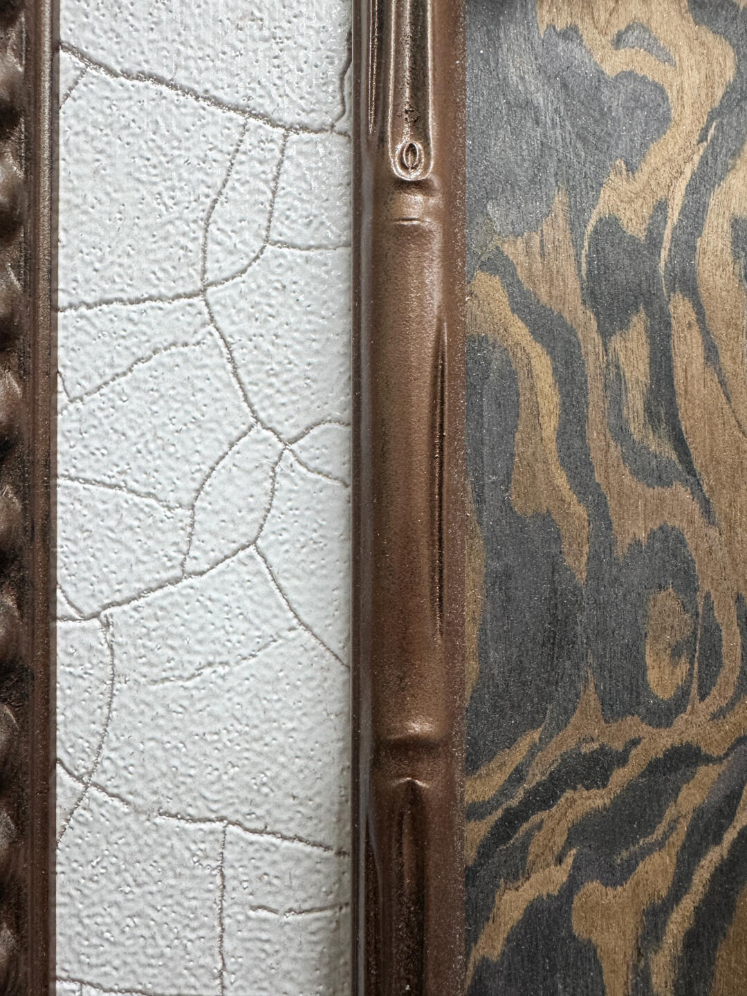 One silhouette. Your dimensions, comfort and finish.