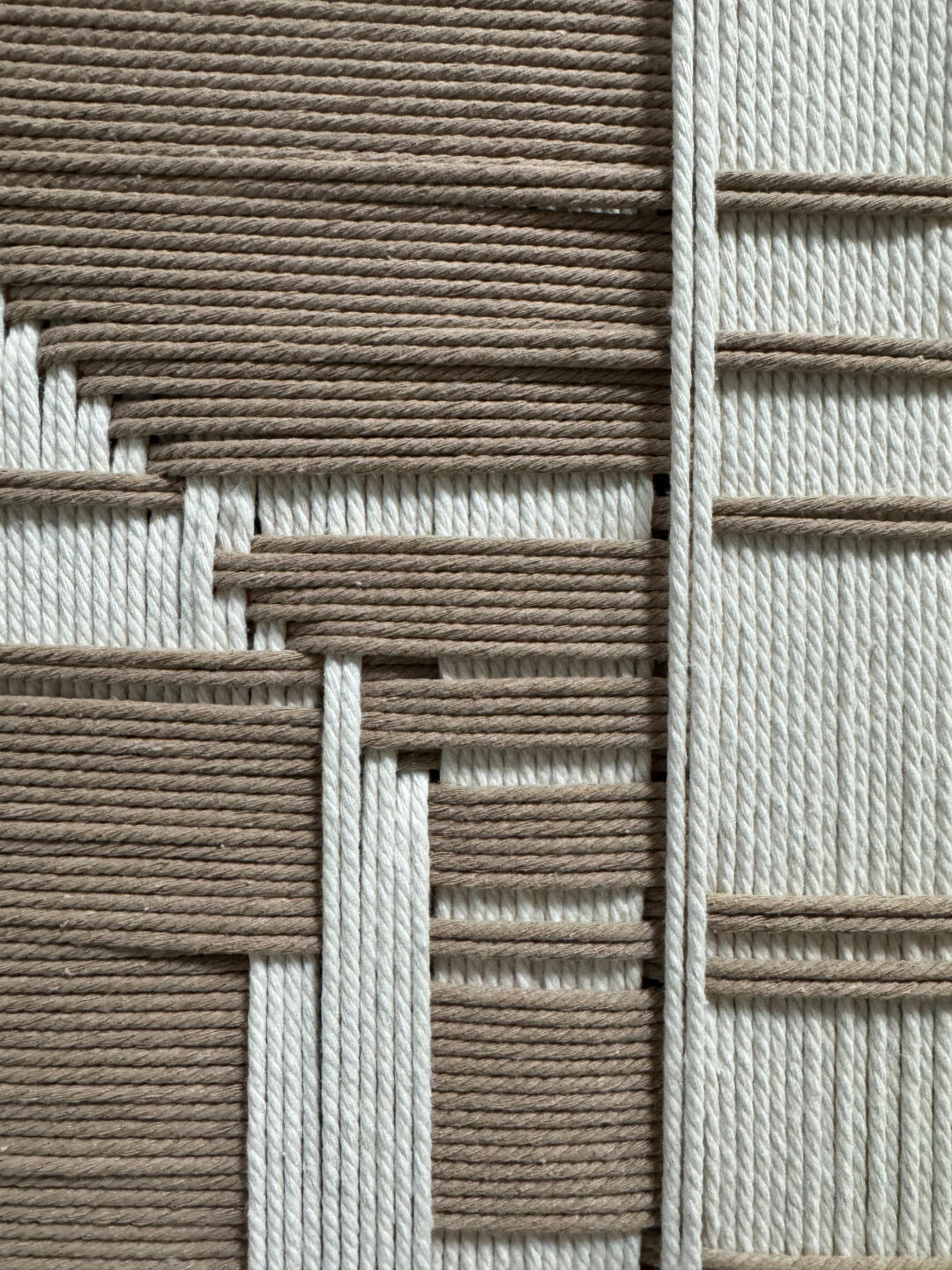 One silhouette. Your dimensions, comfort and finish.