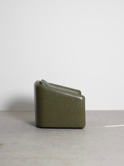 Vale Vale Armchair — interior view 09