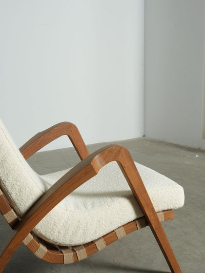 Willow Vale Armchair — interior view 08