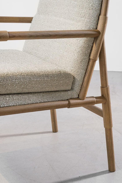 Arden Vista Armchair — interior view 07