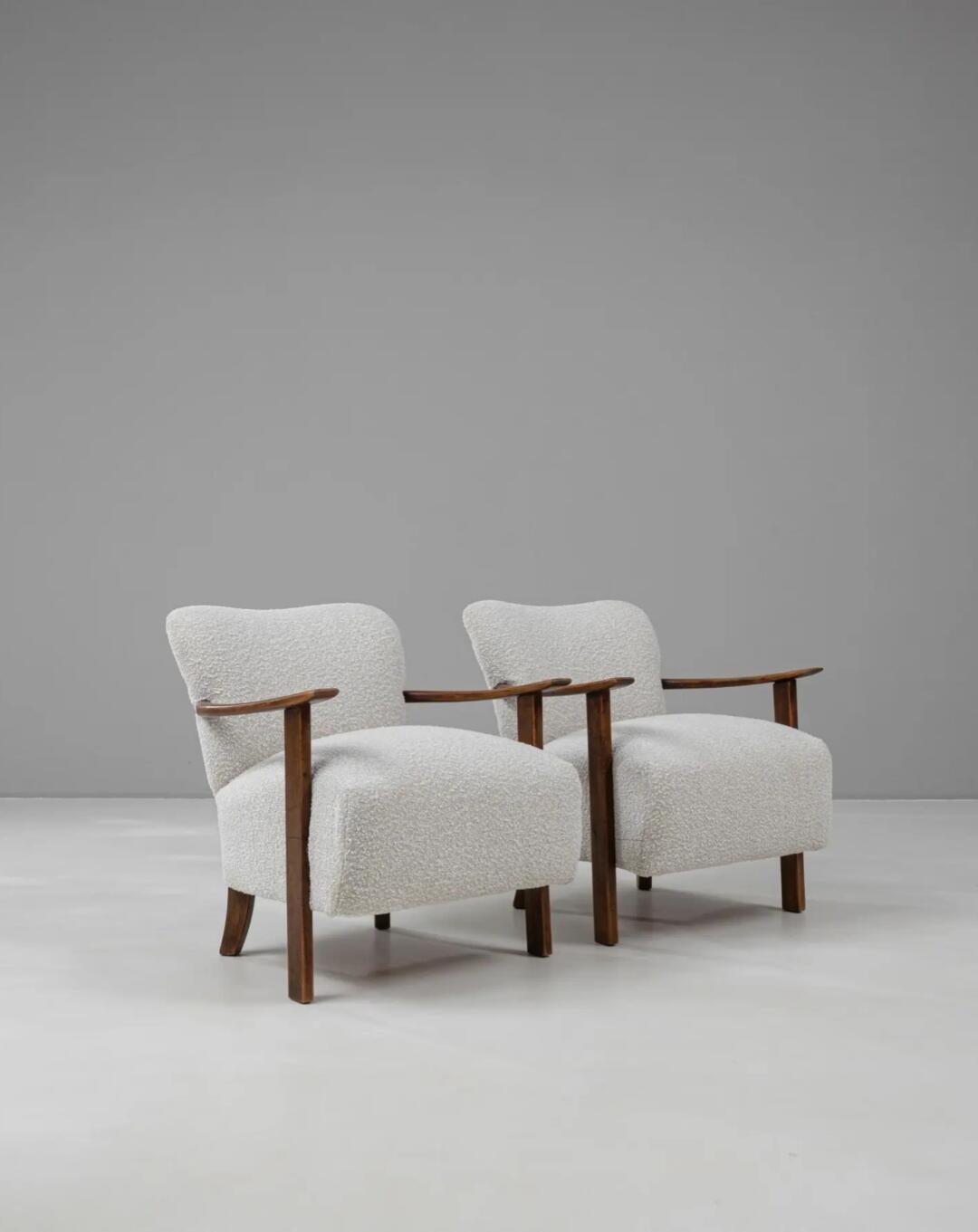 Calder Vista Armchair in a finished interior.
