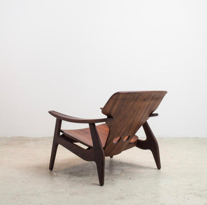 Cedar Vista Armchair — interior view 05