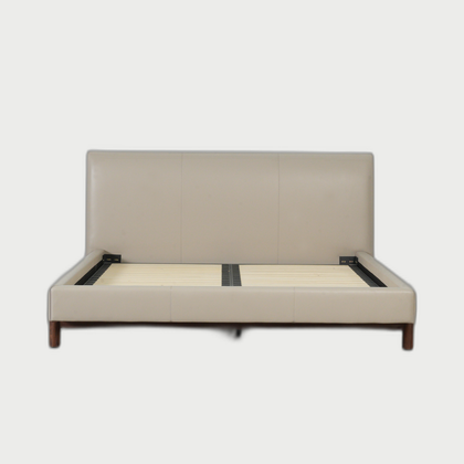 Dover Vista Bed — neutral background 01