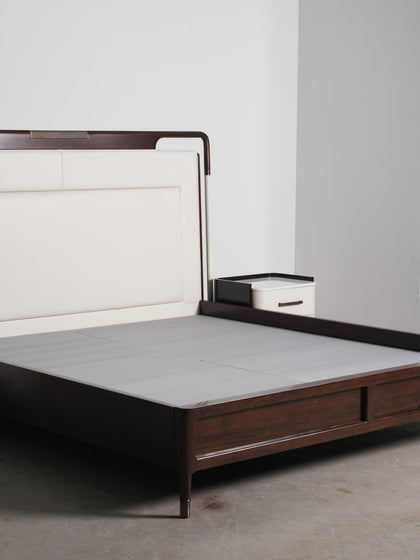Elara Vista Bed — interior view 07