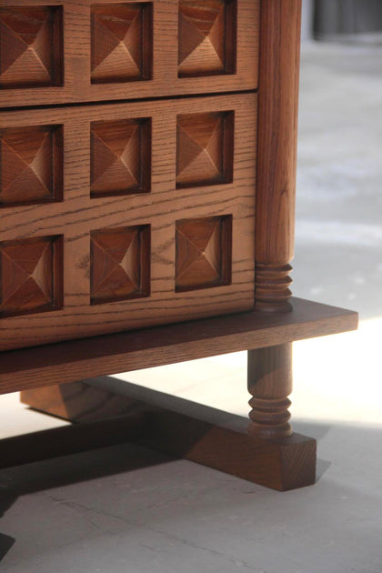 Pearl Vista Cabinet — interior view 05