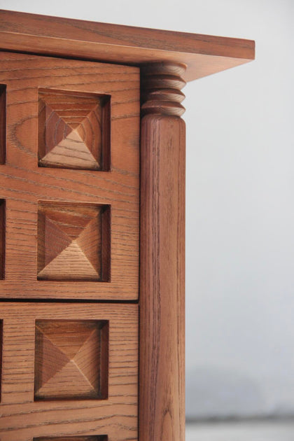 Pearl Vista Cabinet — interior view 06