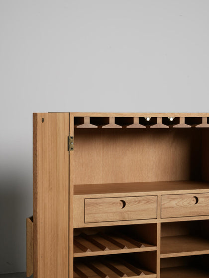 Rowan Vista Cabinet — interior view 06