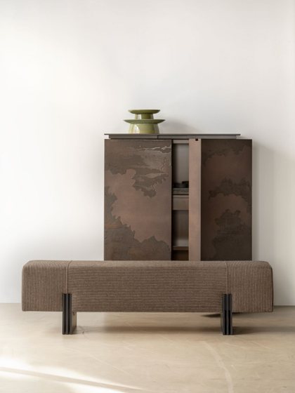 Sable Vista Cabinet — interior view 08