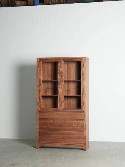 Selene Vista Cabinet — interior view 04