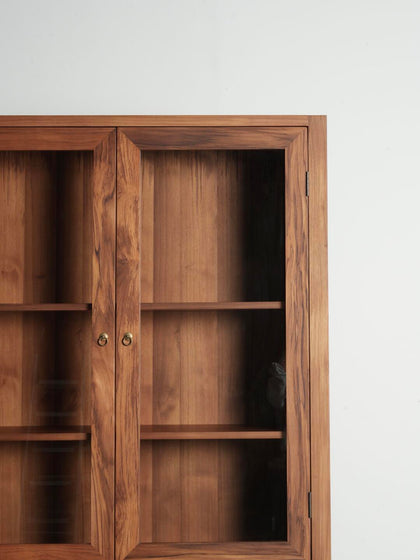 Selene Vista Cabinet — interior view 08