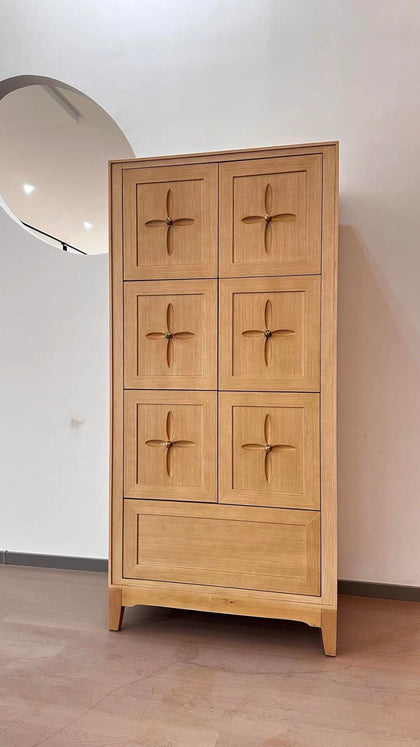 Vale Vista Cabinet — interior view 03