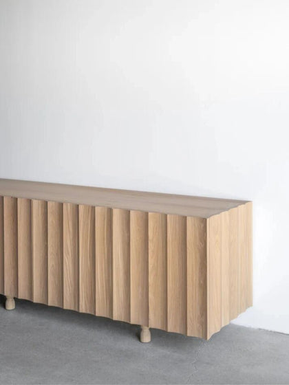 Willow Vista Cabinet — interior view 05
