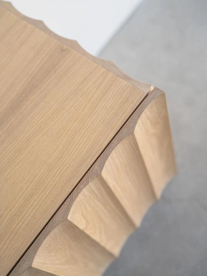 Willow Vista Cabinet — interior view 07