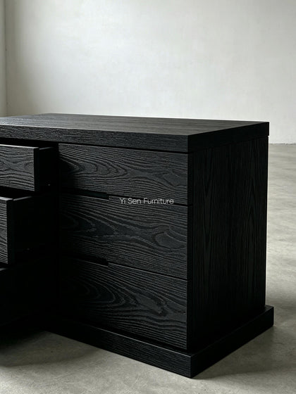 Briar Wells Cabinet — interior view 08