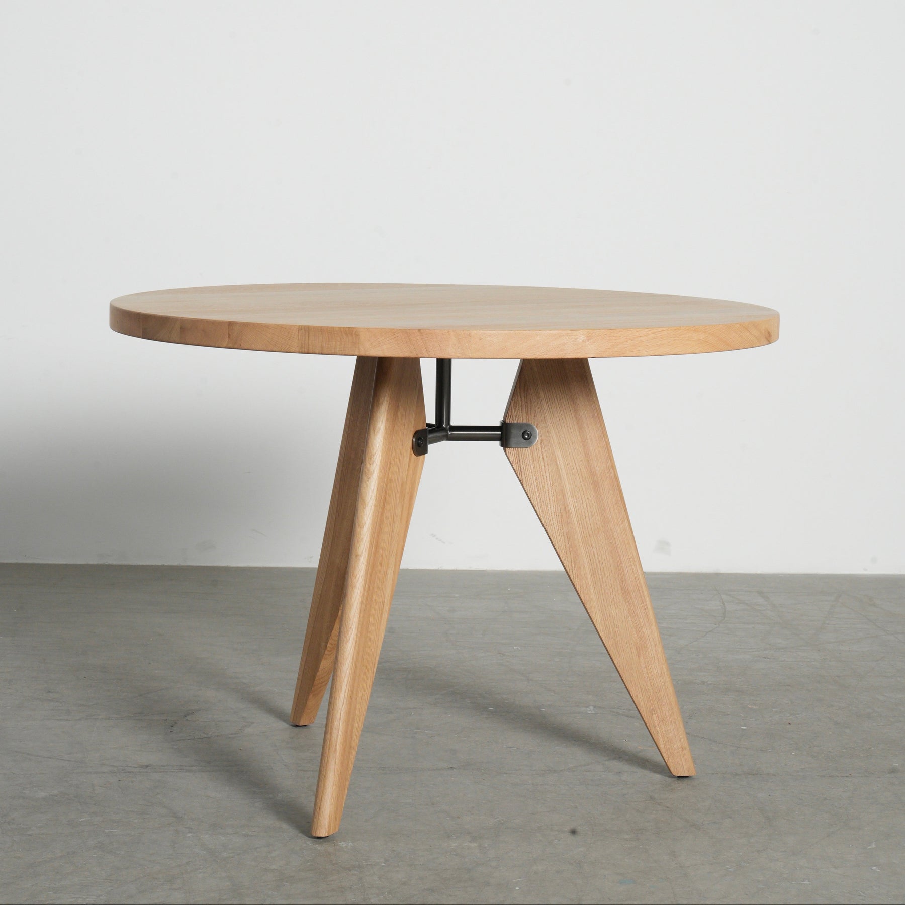 Flora Wood Decorative Object — interior view 04