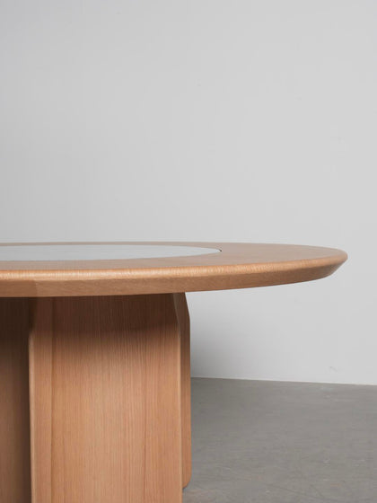 Ivory Wood Decorative Object — interior view 09
