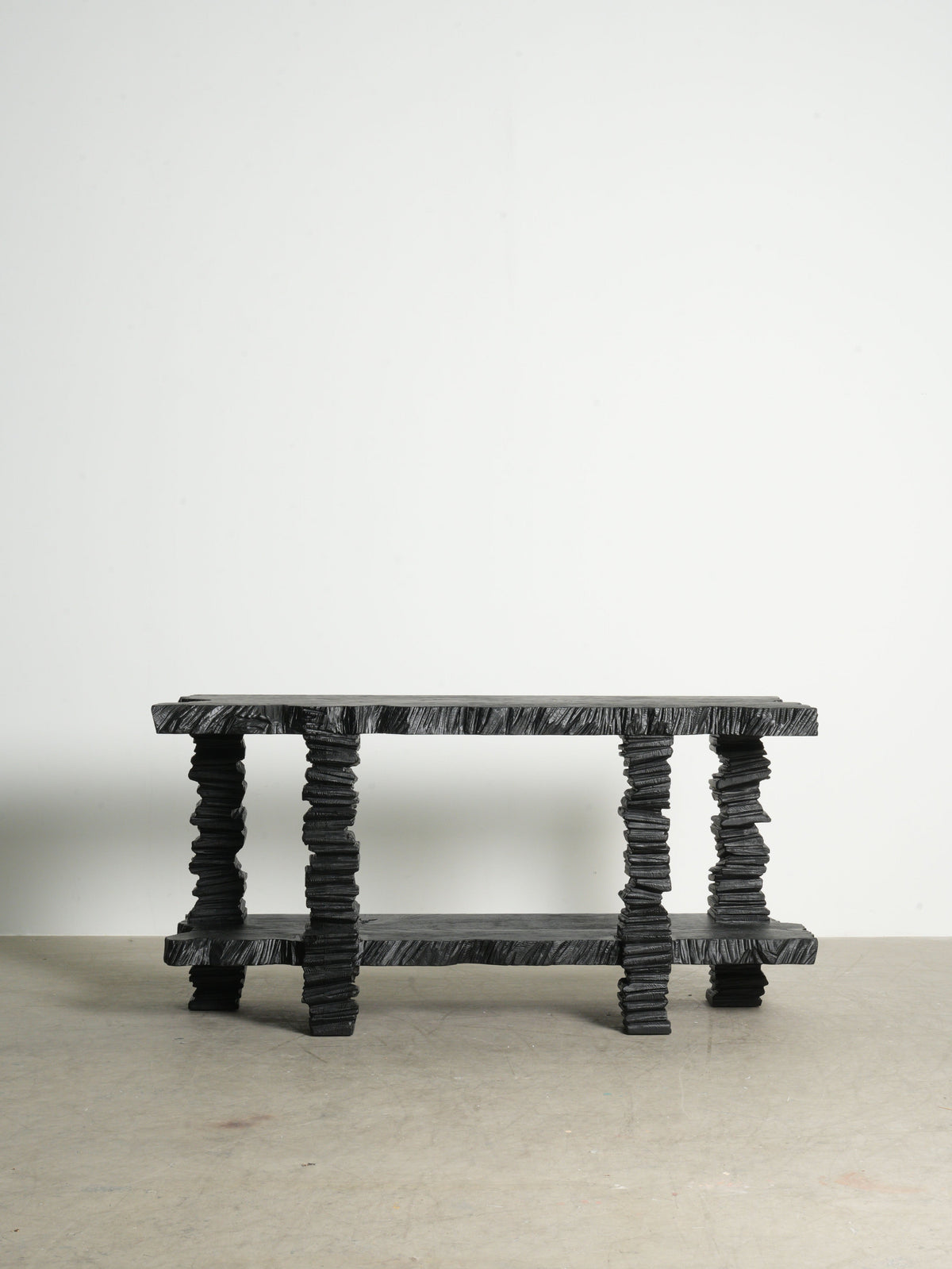 Juniper Wood Decorative Object — interior view 04