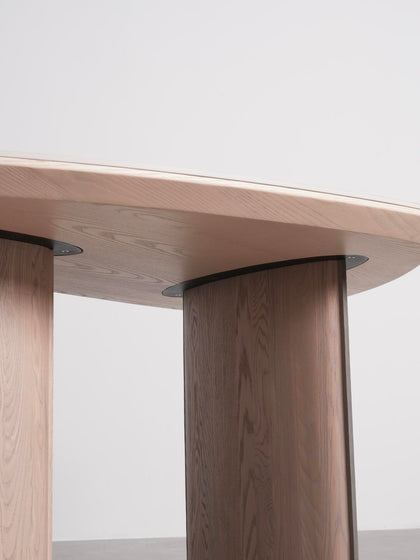 Maple Wood Decorative Object — interior view 08